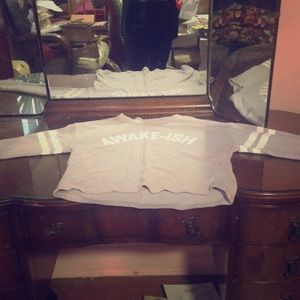 Long sleeved purple crop top